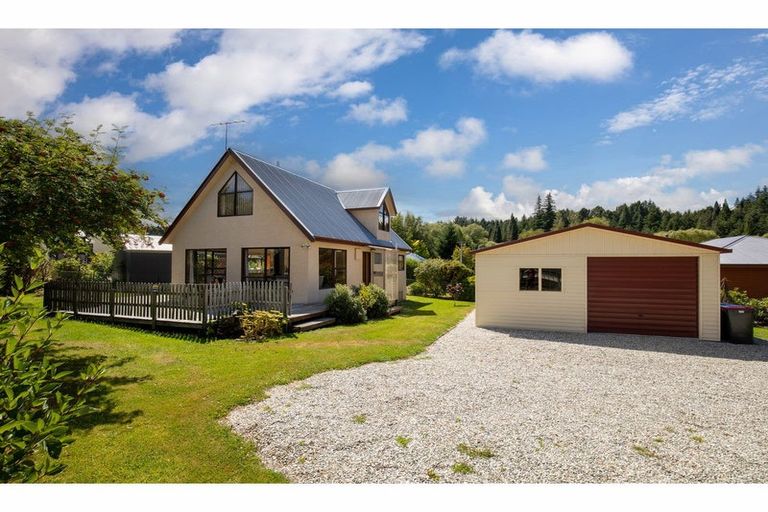 Photo of property in 19 Arrow Street, Naseby, 9396