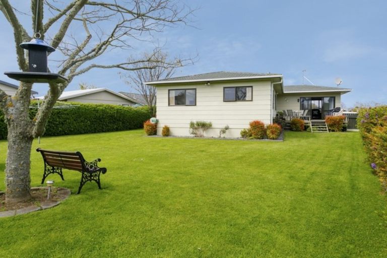 Photo of property in 118 Taupo View Road, Taupo, 3330