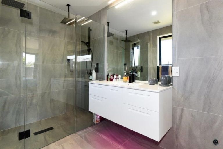 Photo of property in 23c Jozecom Place, Rolleston, 7614