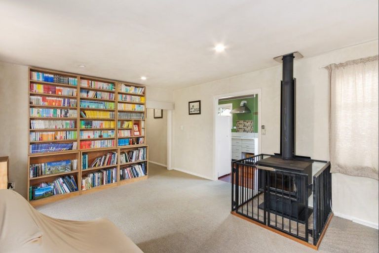 Photo of property in 27 Rutherford Road, Marewa, Napier, 4110