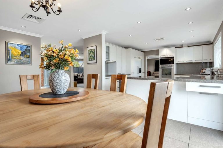 Photo of property in 44 Tulip Drive, Cambridge, 3434