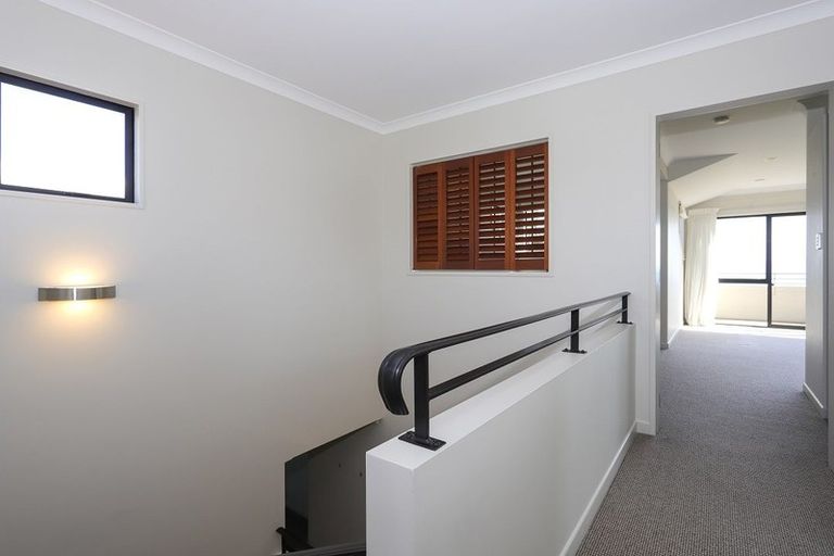 Photo of property in 126 Hamurana Road, Omokoroa, 3114