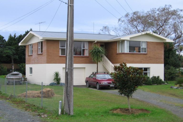 Photo of property in 10 Williams Crescent, Point Wells, Warkworth, 0986