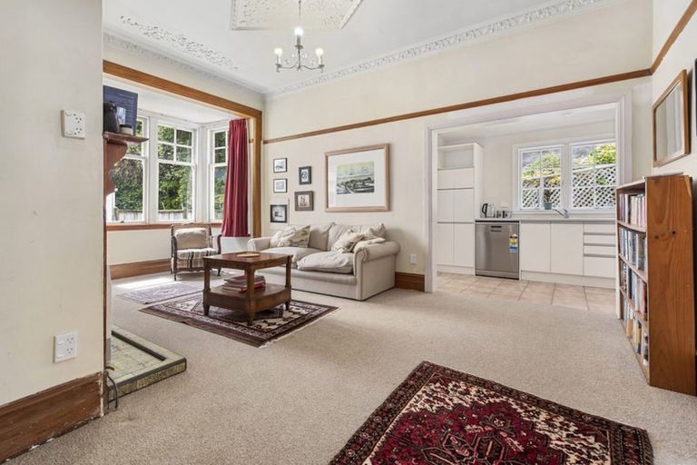 Photo of property in 113 Glenmore Street, Kelburn, Wellington, 6012