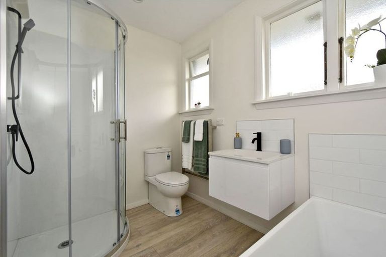 Photo of property in 27 Greenwood Close, Mairehau, Christchurch, 8013