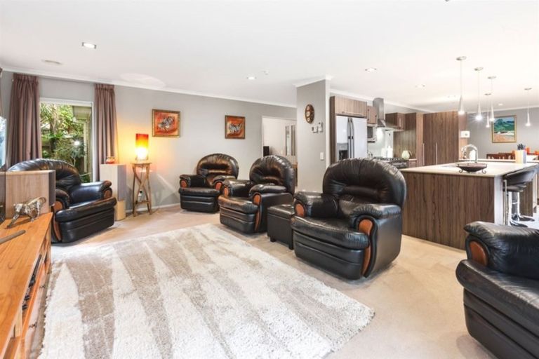 Photo of property in 113 Te Puia Drive, Aotea, Porirua, 5024