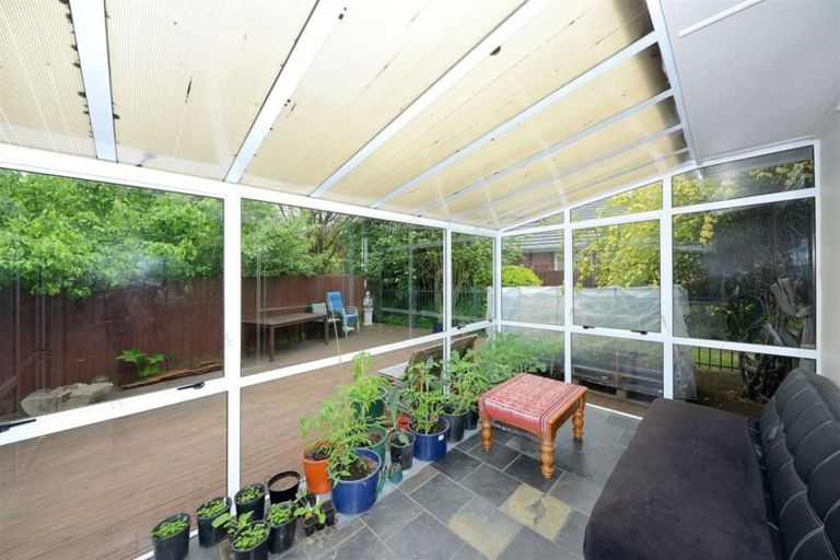 Photo of property in 116 Kendal Avenue, Burnside, Christchurch, 8053