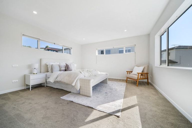 Photo of property in 5 Lyttelton Avenue, Forrest Hill, Auckland, 0620