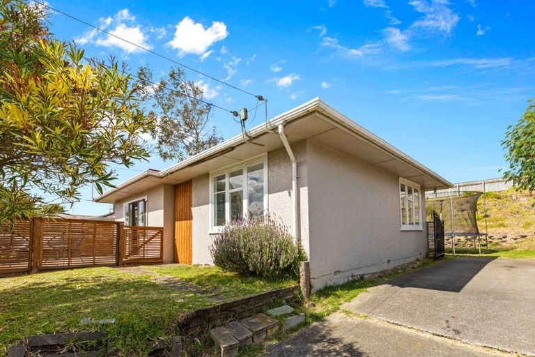 Photo of property in 93 Purnell Street, College Estate, Whanganui, 4500