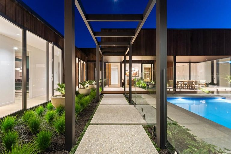 Photo of property in 28 Torea Road, Matakana, 0985