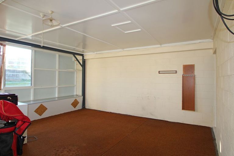 Photo of property in 23 Holmes Street, Holmes Hill, Oamaru, 9401