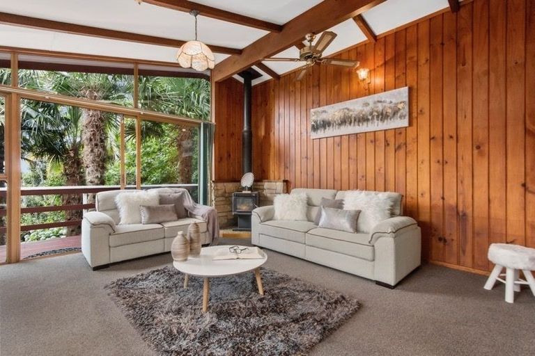 Photo of property in 1/29 Heron Place, Pakuranga Heights, Auckland, 2010