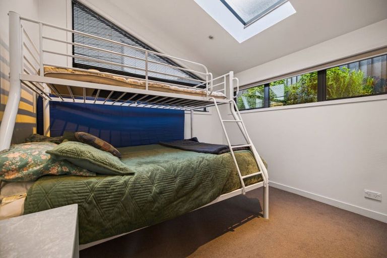 Photo of property in 2 Quartz Rise, Queenstown, 9300