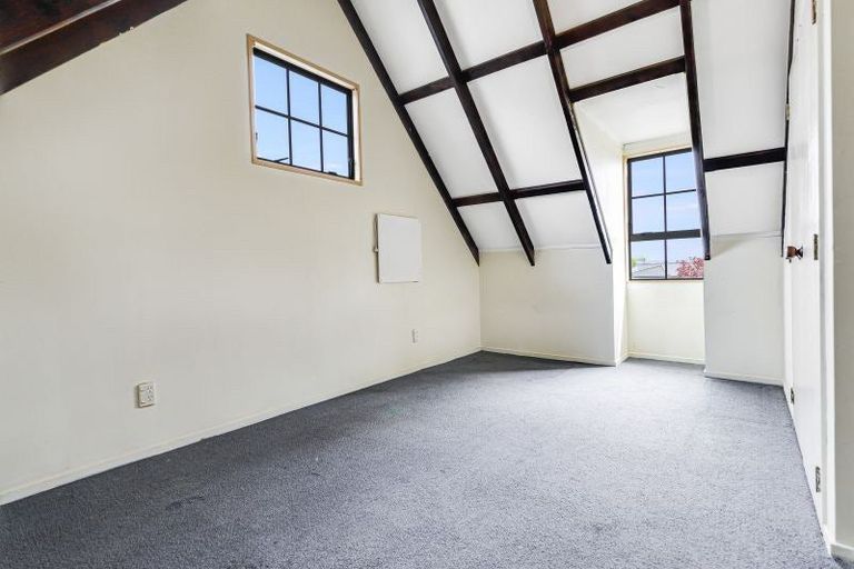 Photo of property in 60 Radiata Street, Fairview Downs, Hamilton, 3214