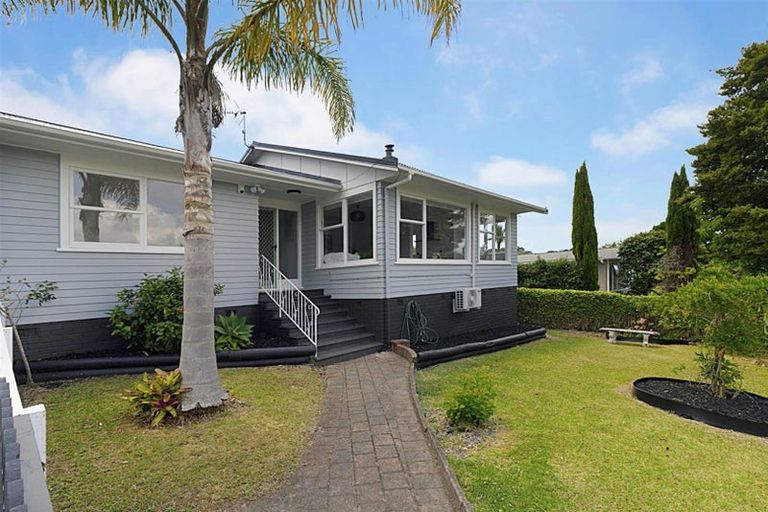 Photo of property in 60 Hilling Street, Titirangi, Auckland, 0604