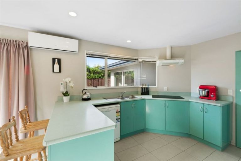 Photo of property in 2/133 Rose Street, Somerfield, Christchurch, 8024