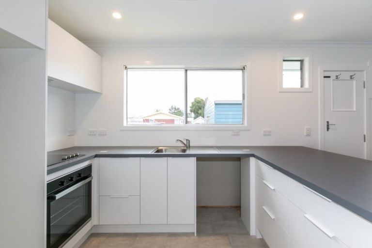 Photo of property in 3/47 Douglas Mclean Avenue, Marewa, Napier, 4110