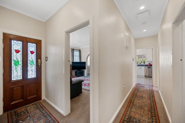 Photo of property in 405 Willowpark Road South, Akina, Hastings, 4122