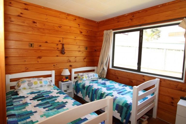 Photo of property in 112 Fernhill Rise, Matarangi, Whitianga, 3592