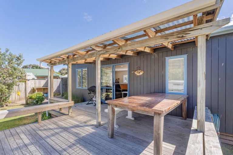 Photo of property in 113 Manuka Place, Matarangi, Whitianga, 3592