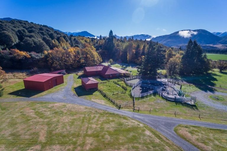 Photo of property in 11075 West Coast Road, Lake Pearson, Arthur's Pass, 7580