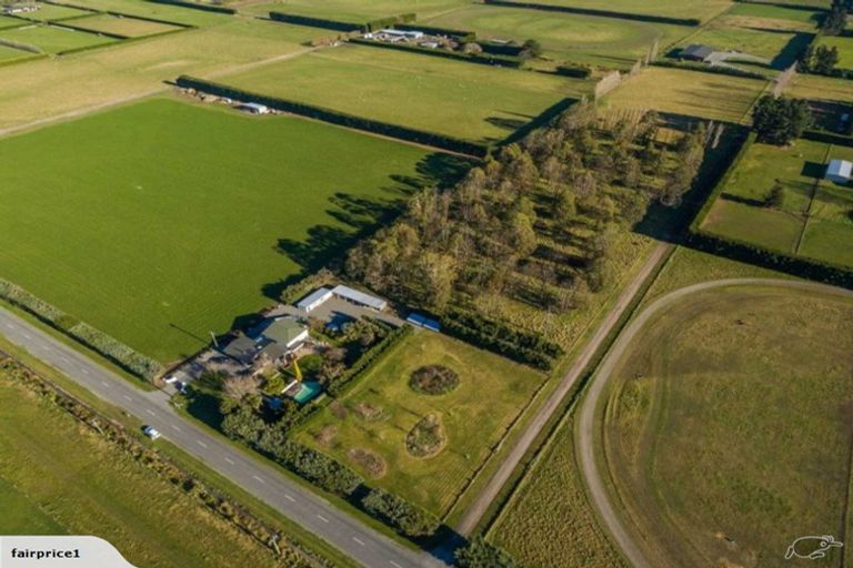 Photo of property in 393 Dawsons Road, Templeton, Christchurch, 7676