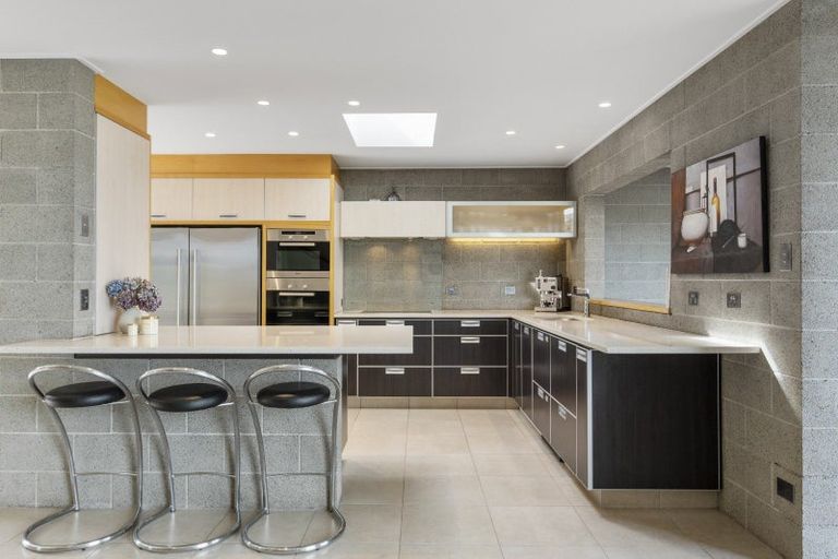 Photo of property in 56 Governors Bay Road, Cass Bay, Lyttelton, 8971