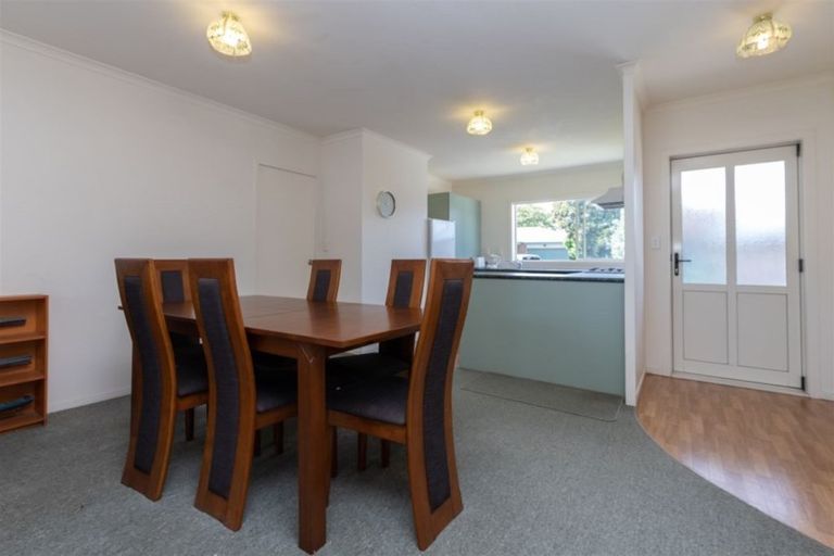 Photo of property in 48 Catalina Drive, Melville, Hamilton, 3206