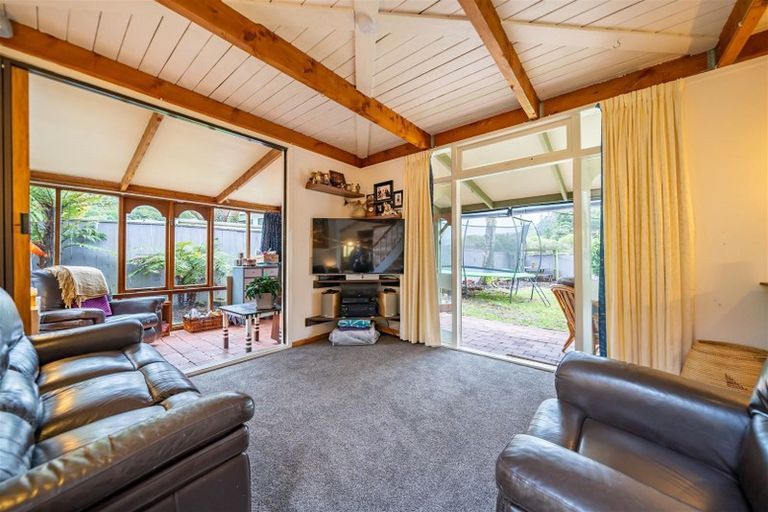 Photo of property in 64 Larchmont Grove, Totara Park, Upper Hutt, 5018