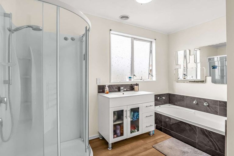 Photo of property in 62 Rennie Avenue, Milson, Palmerston North, 4414