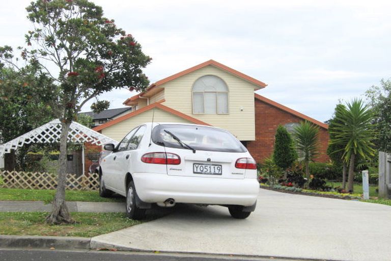 Photo of property in 15 Brunswick Rise, Mangere, Auckland, 2022