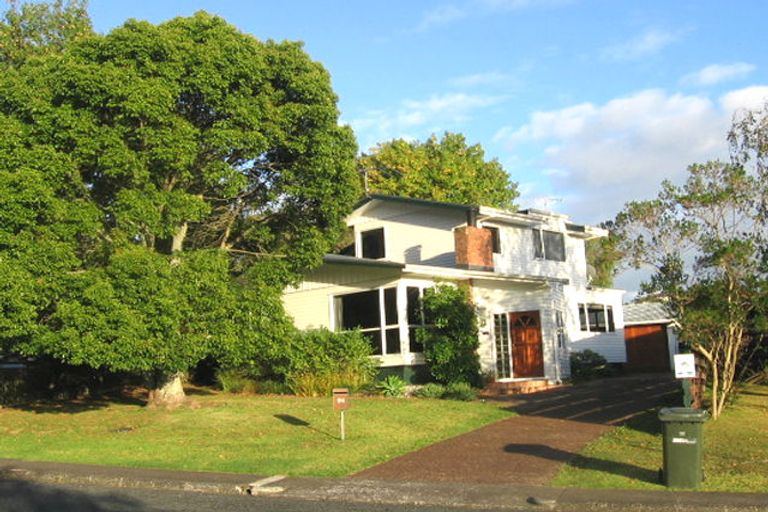 Photo of property in 54 Moore Street, Hillcrest, Auckland, 0627