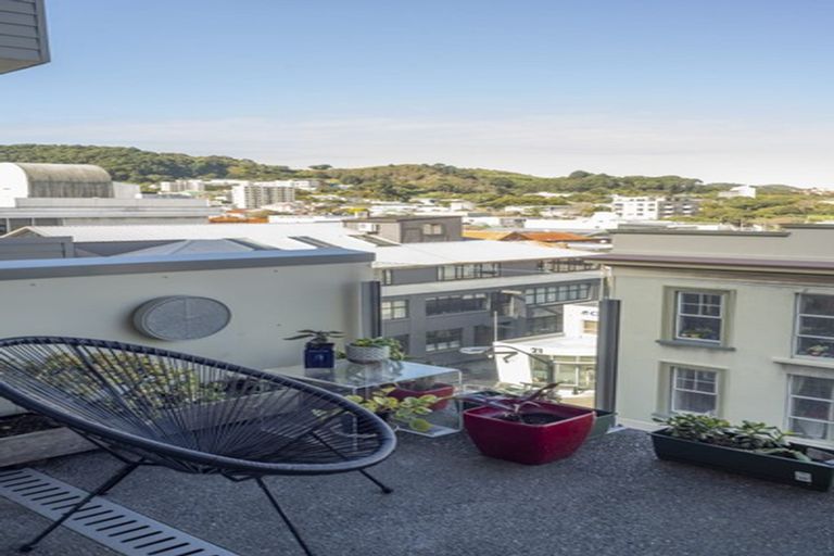 Photo of property in Trinity Apartments, 19 College Street, Te Aro, Wellington, 6011