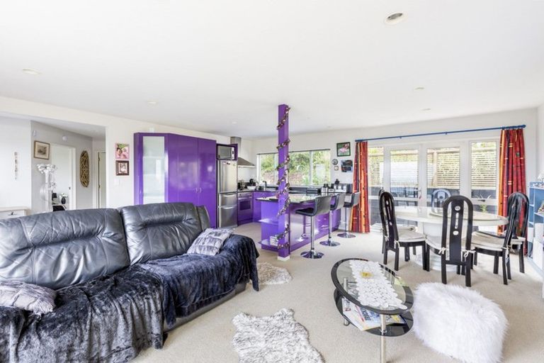 Photo of property in 2/491 Whangaparaoa Road, Stanmore Bay, Whangaparaoa, 0932