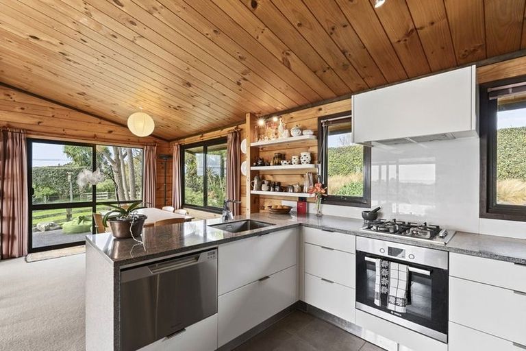 Photo of property in 52 Surrey Hill Road, Kaitake, New Plymouth, 4374