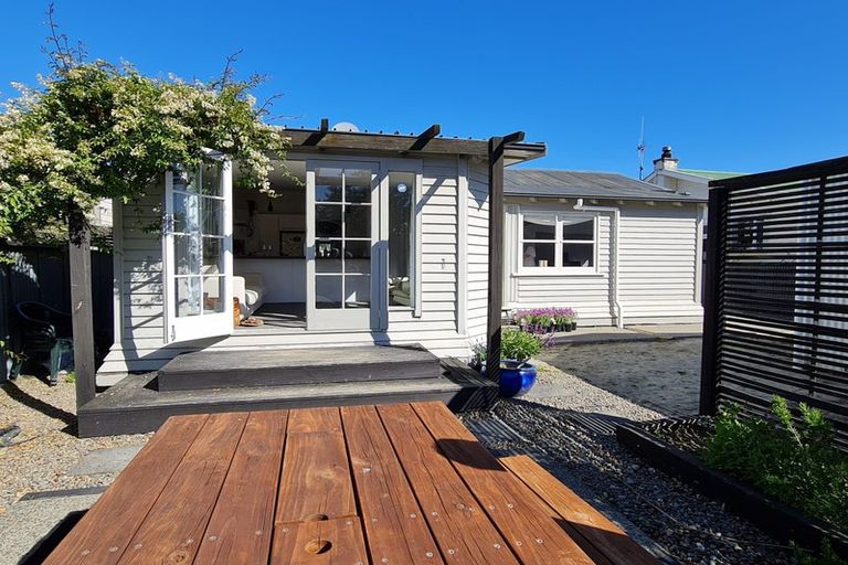 Photo of property in 293 Grey Street, Palmerston North, 4414