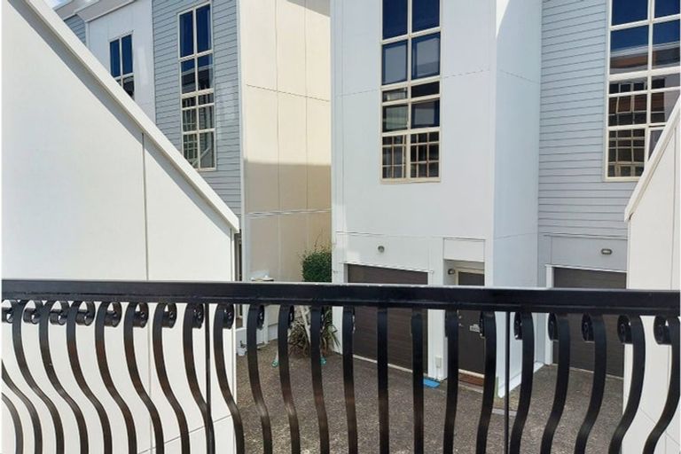 Photo of property in 28/8 Burgoyne Street, Grey Lynn, Auckland, 1021