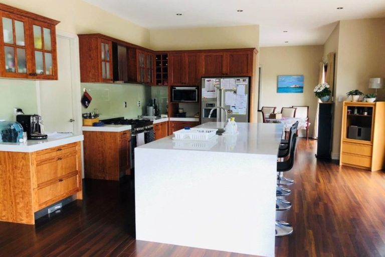 Photo of property in 11 Whiteways Drive, Dairy Flat, Albany, 0792