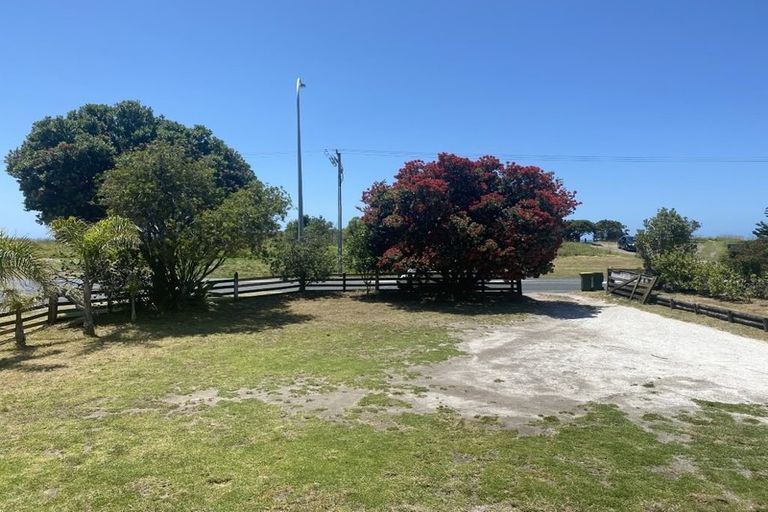 Photo of property in 834 Papamoa Beach Road, Papamoa Beach, Papamoa, 3118