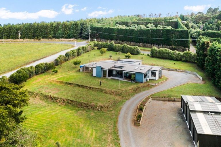 Photo of property in 17 Woodward Road, Maungatapere, Whangarei, 0179