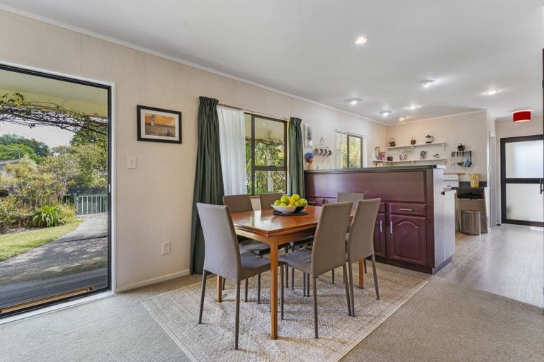 Photo of property in 25 King Street, Carterton, 5713