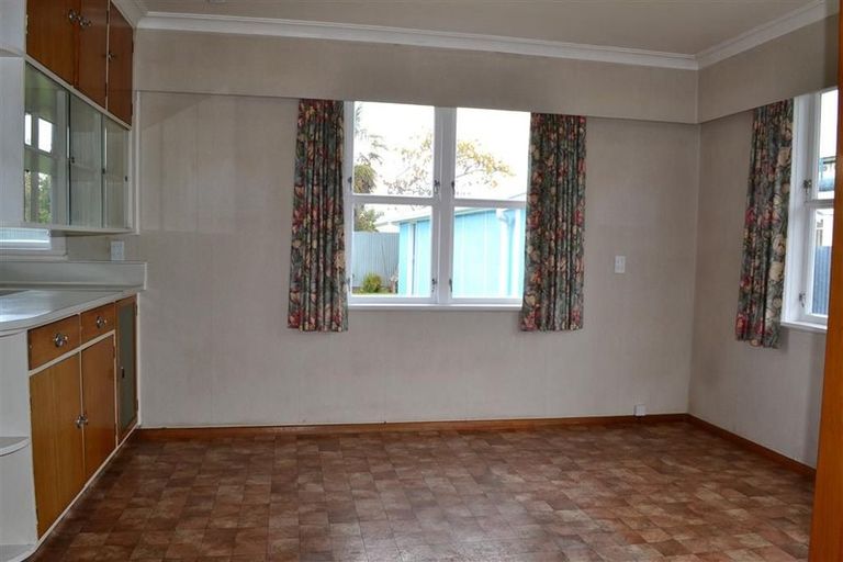 Photo of property in 33 Duke Street, Levin, 5510