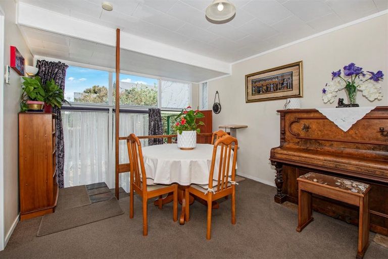 Photo of property in 23 Sherwood Road, Onerahi, Whangarei, 0110