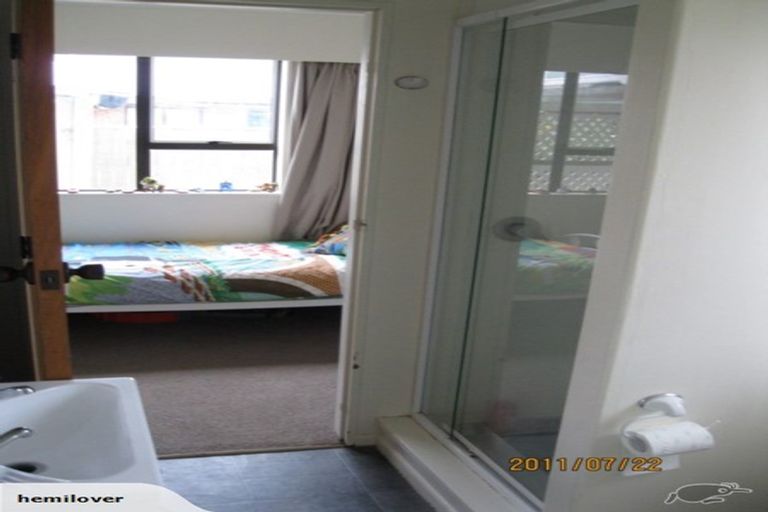 Photo of property in 15a Craddock Street, Waterloo, Lower Hutt, 5011