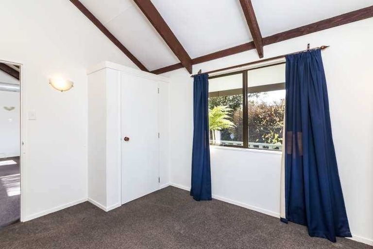 Photo of property in 15b Te Hatepe Avenue, Taupo, 3330