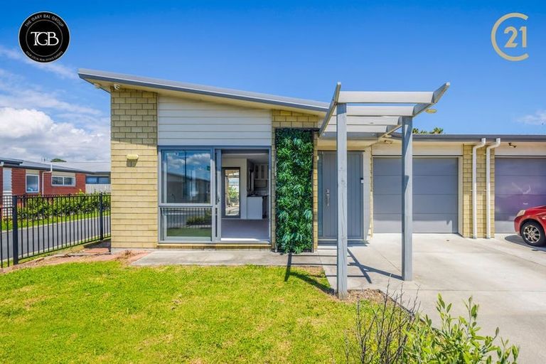 Photo of property in 9 Totara Meadows Court, Wiri, Auckland, 2104