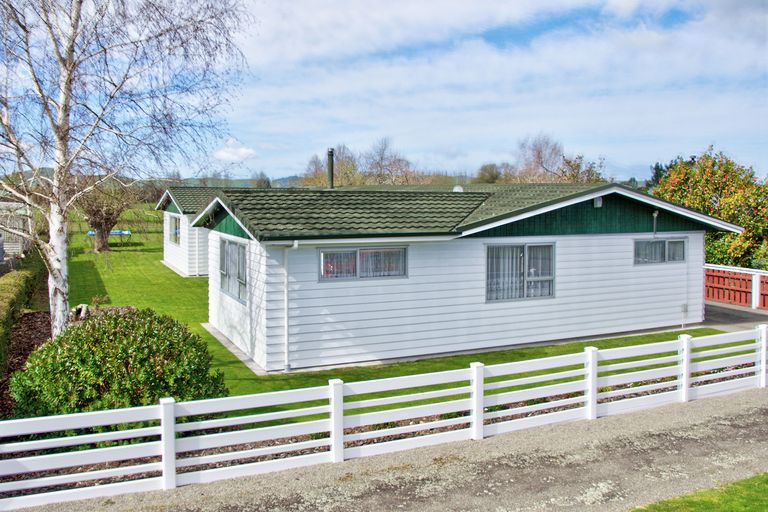Photo of property in 56 Gordon Street, Lansdowne, Masterton, 5810