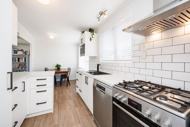 Photo of property in 51 Dewe Avenue, Feilding, 4702