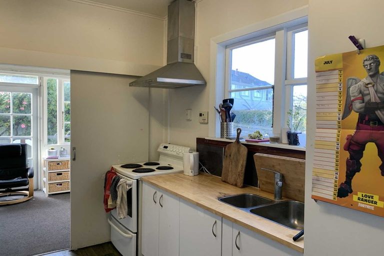 Photo of property in 4 Tara Street, Riccarton, Christchurch, 8041