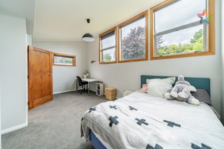 Photo of property in 48 Brook Street, Waterloo, Lower Hutt, 5011